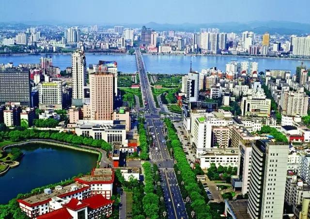 株洲治霾应采取哪些措施? 政协委员纷纷“撸袖”提建议